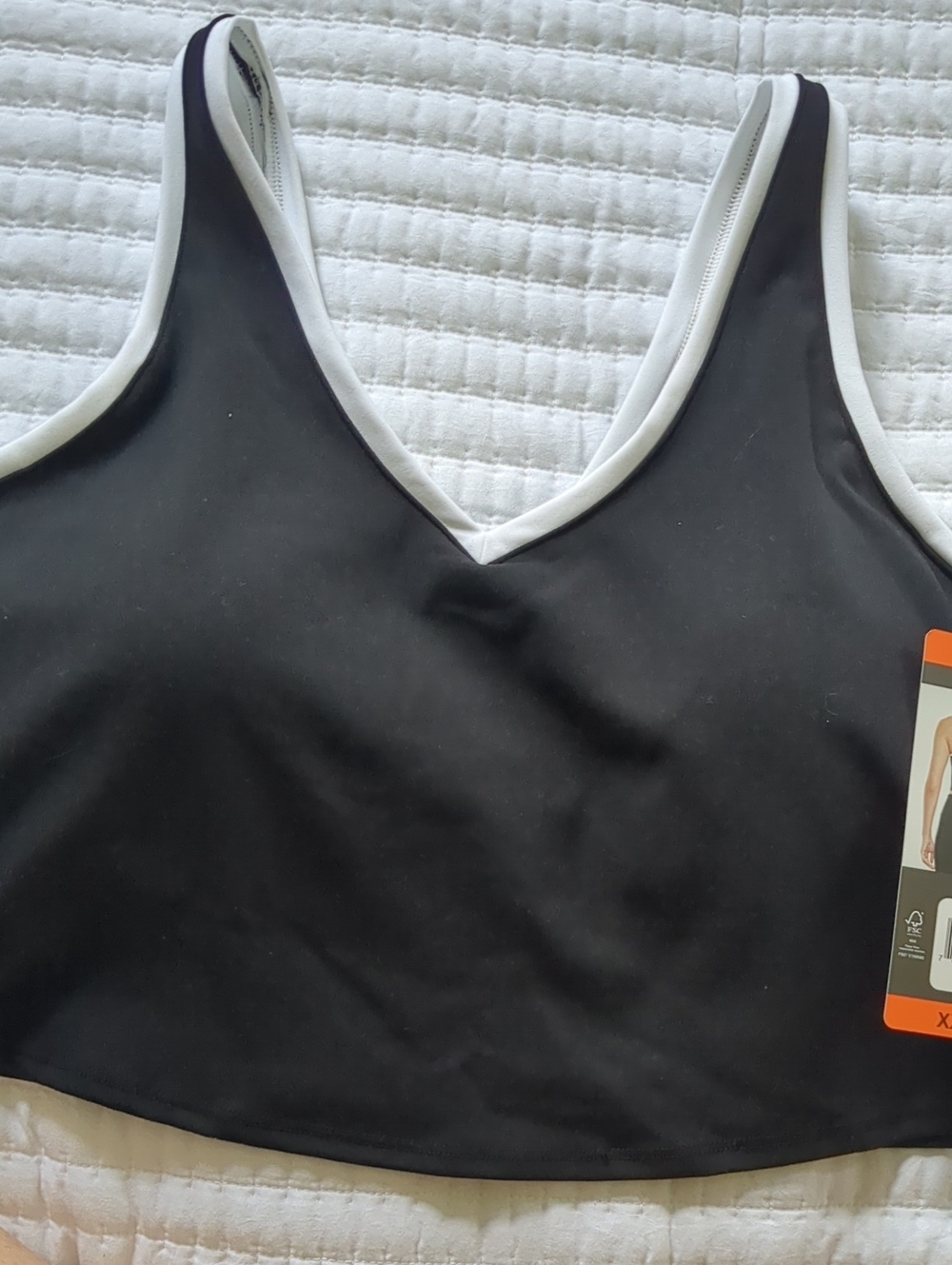 NWT GAP Black V-Neck Sports Bra with White Trim - XXL